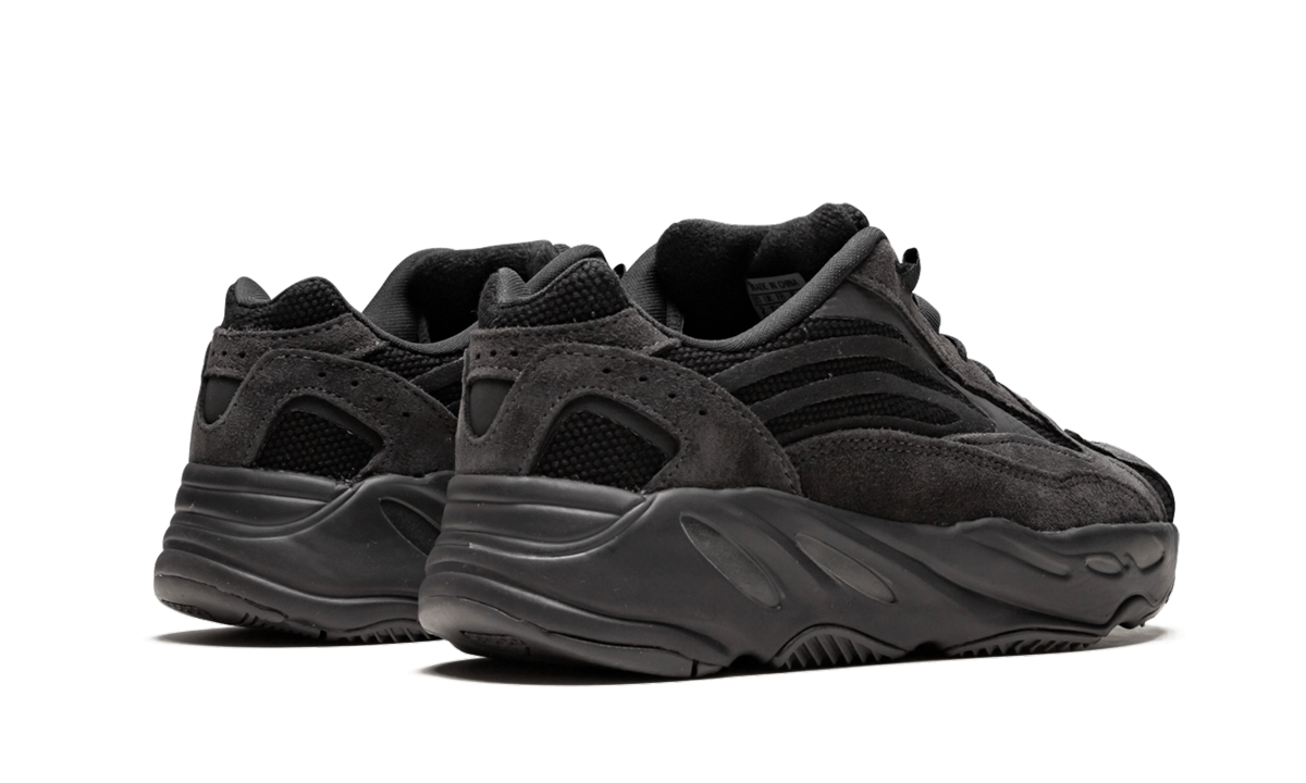 Yeezy Boost 700 V2 Kids "Vanta" FU6695