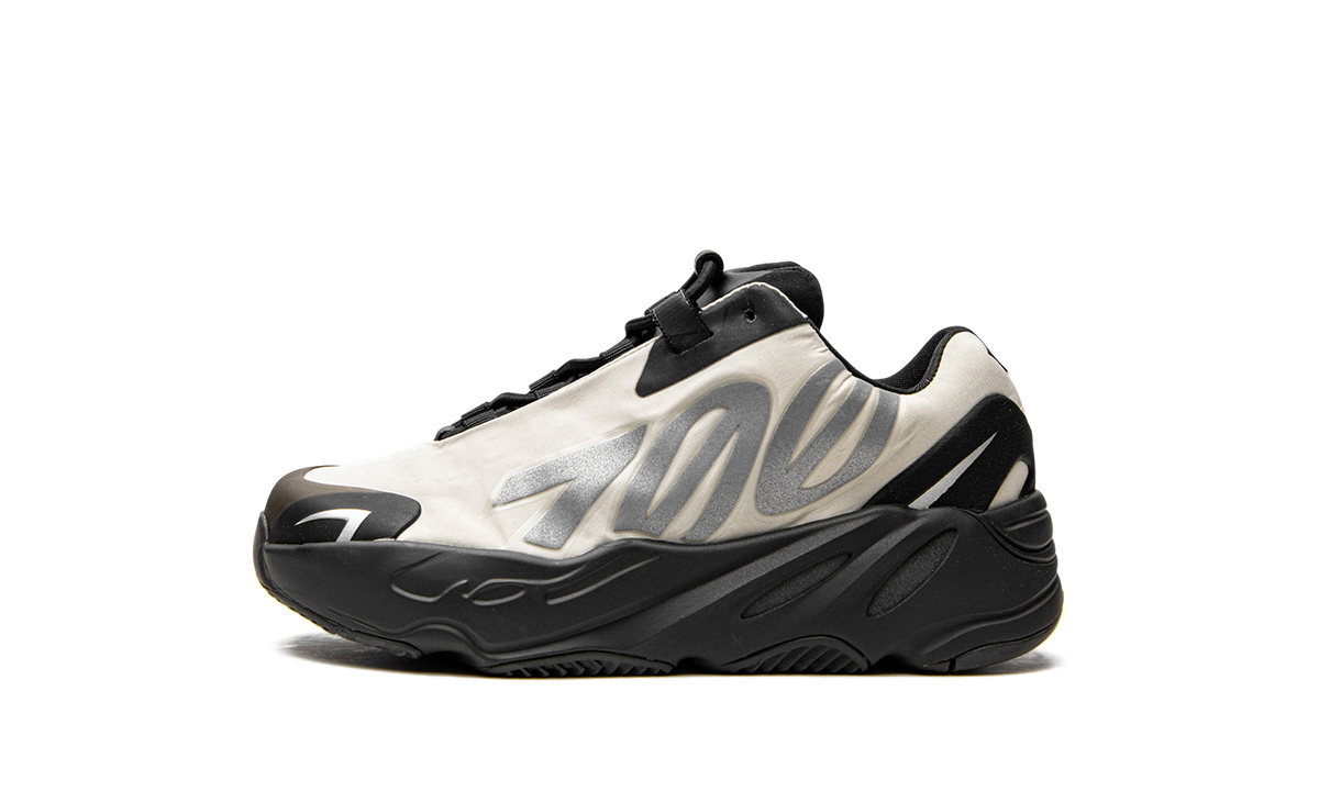 Yeezy Boost 700 MNVN KIDS "Bone" FY3730