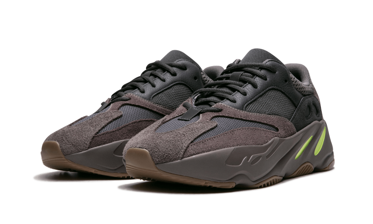 Yeezy Boost 700 "Mauve" EE9614
