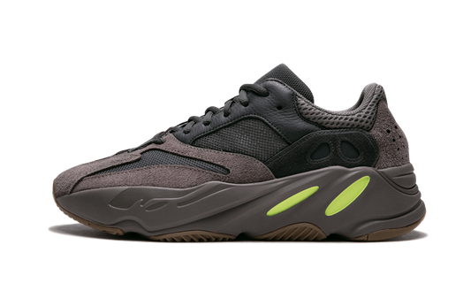 Yeezy Boost 700 "Mauve" EE9614