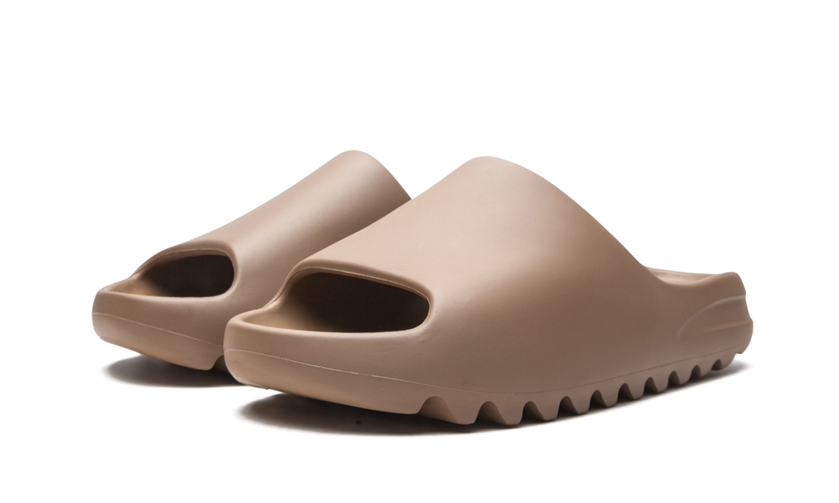 Yeezy Slide "Core 2021" GW5350
