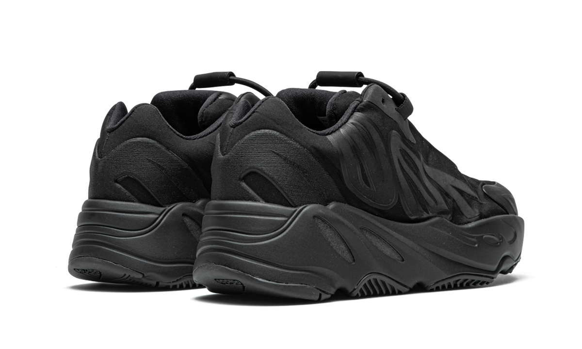 Yeezy Boost 700 MNVN Kids "Triple Black" FY4394