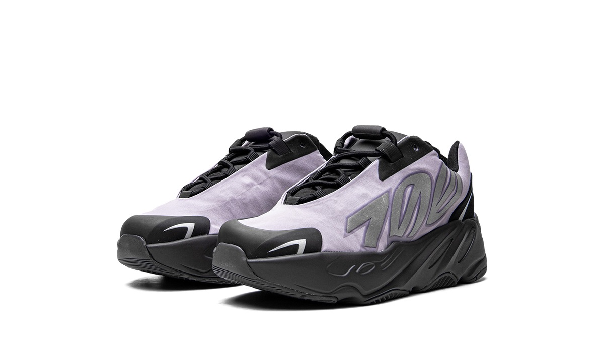 Yeezy Boost 700 MNVN Kids "Geode" GY4805
