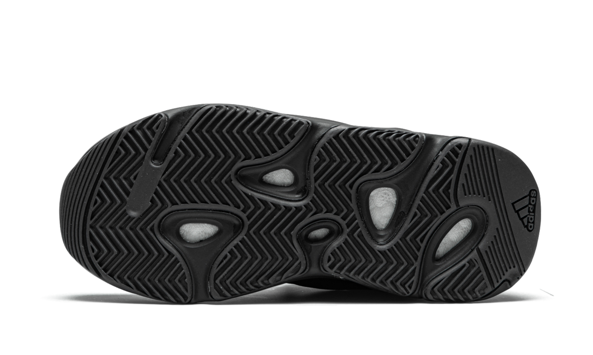 Yeezy Boost 700 MNVN Kids "Triple Black" FY4394